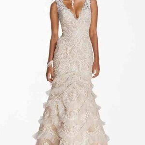 NWT Galina Signature Beaded/Lace Wedding Dress from David's Bridal